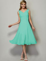 V-Neck Elegant Sleeveless Pleats Short Chiffon Bridesmaid Dresses-Ballbella
