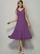 V-Neck Elegant Sleeveless Pleats Short Chiffon Bridesmaid Dresses-Ballbella