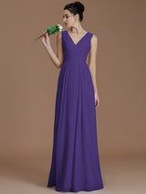 V-Neck Elegant Sleeveless Ruched Chiffon Bridesmaid Dresses-Ballbella