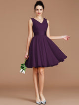 V-Neck Elegant Sleeveless Sash/Ribbon/Belt Short/Mini Chiffon Bridesmaid Dresses-Ballbella