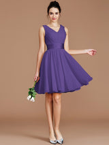 V-Neck Elegant Sleeveless Sash/Ribbon/Belt Short/Mini Chiffon Bridesmaid Dresses-Ballbella