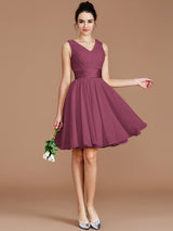 V-Neck Elegant Sleeveless Sash/Ribbon/Belt Short/Mini Chiffon Bridesmaid Dresses-Ballbella