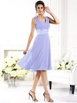V-Neck Elegant Sleeveless Short Chiffon Bridesmaid Dresses-Ballbella