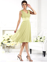 V-Neck Elegant Sleeveless Short Chiffon Bridesmaid Dresses-Ballbella
