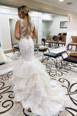White Sleeveless V neck Wedding Dress with multi layers train-Ballbella