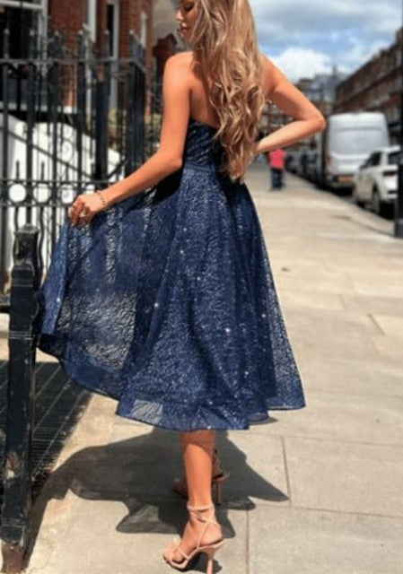 Strapless  A-Line Lace Knee-Length Homecoming Dresses