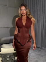 Charming Brown Halter V-Neck Sleeveless Satin Prom Dresses Mermaid Sheath With Pleats