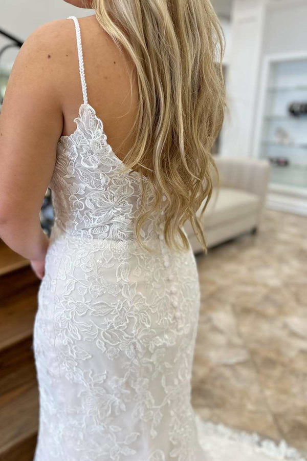Luxury V-Neck Sleeveless Mermaid Wedding Dresses Applique Lace Spaghetti-Straps Open Back With Buttons