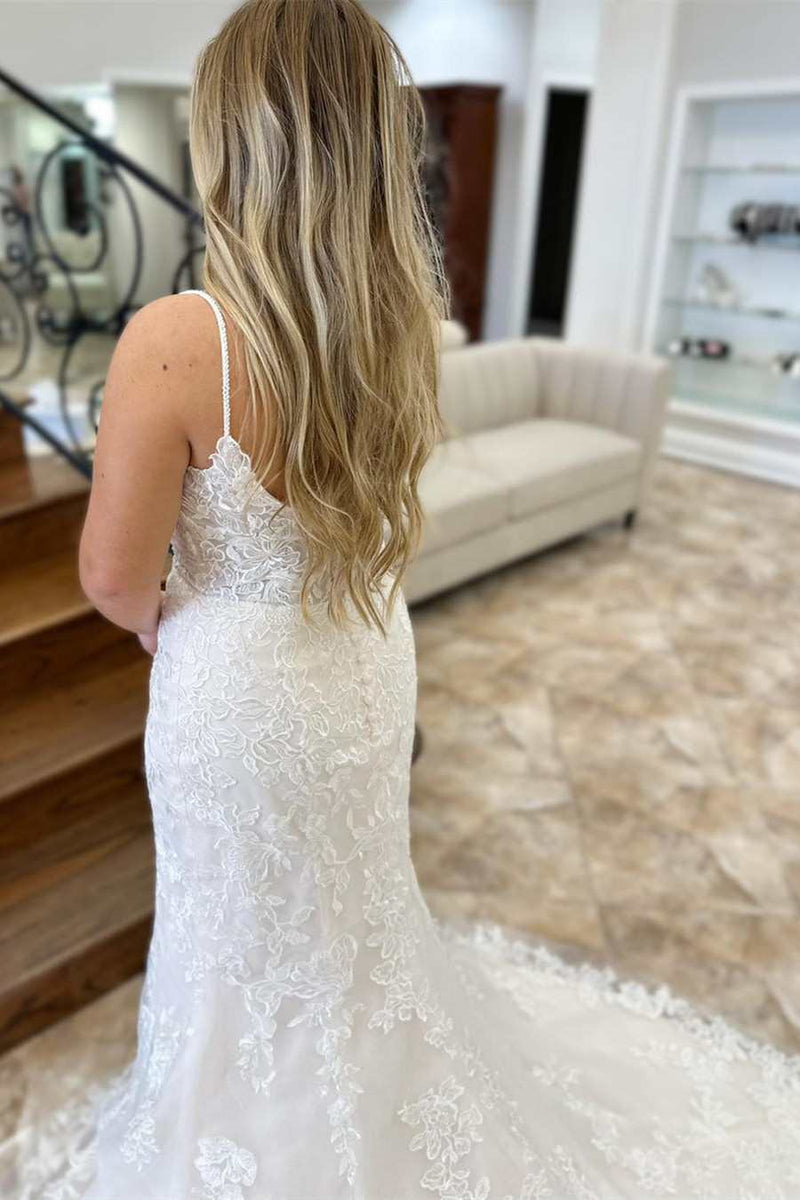 Luxury V-Neck Sleeveless Mermaid Wedding Dresses Applique Lace Spaghetti-Straps Open Back With Buttons