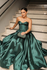 Luxury Dark Green Sweetheart Strapless Satin Prom Dress A-Line Sleeveless With Lace-Up Back