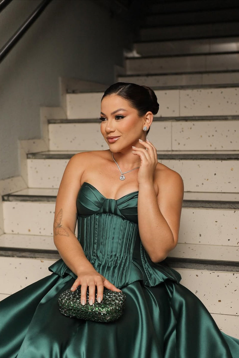 Luxury Dark Green Sweetheart Strapless Satin Prom Dress A-Line Sleeveless With Lace-Up Back