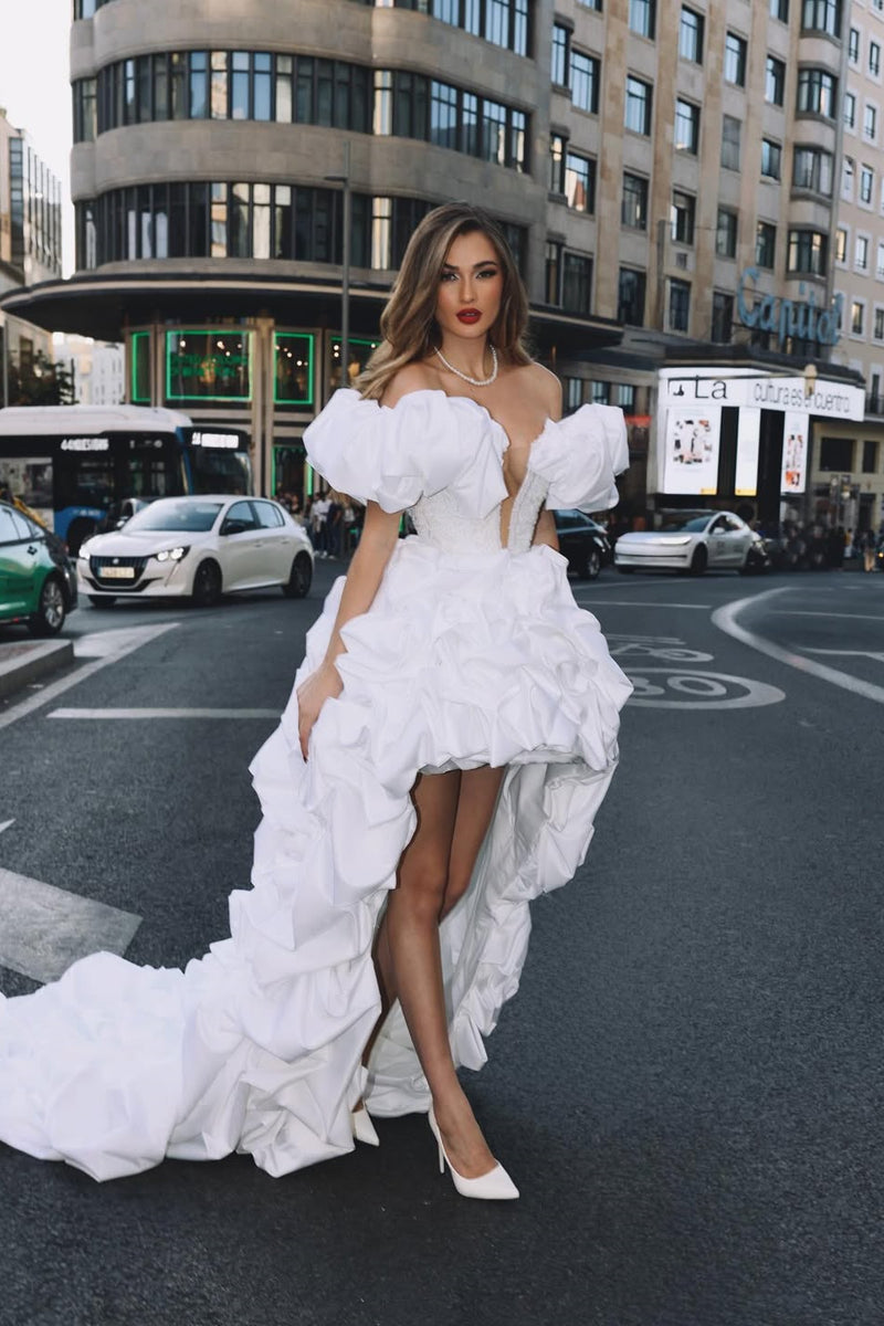 Charming White Hi-Lo Off-The-Shoulder Satin Prom Dresses Pearl Sheath On Sale