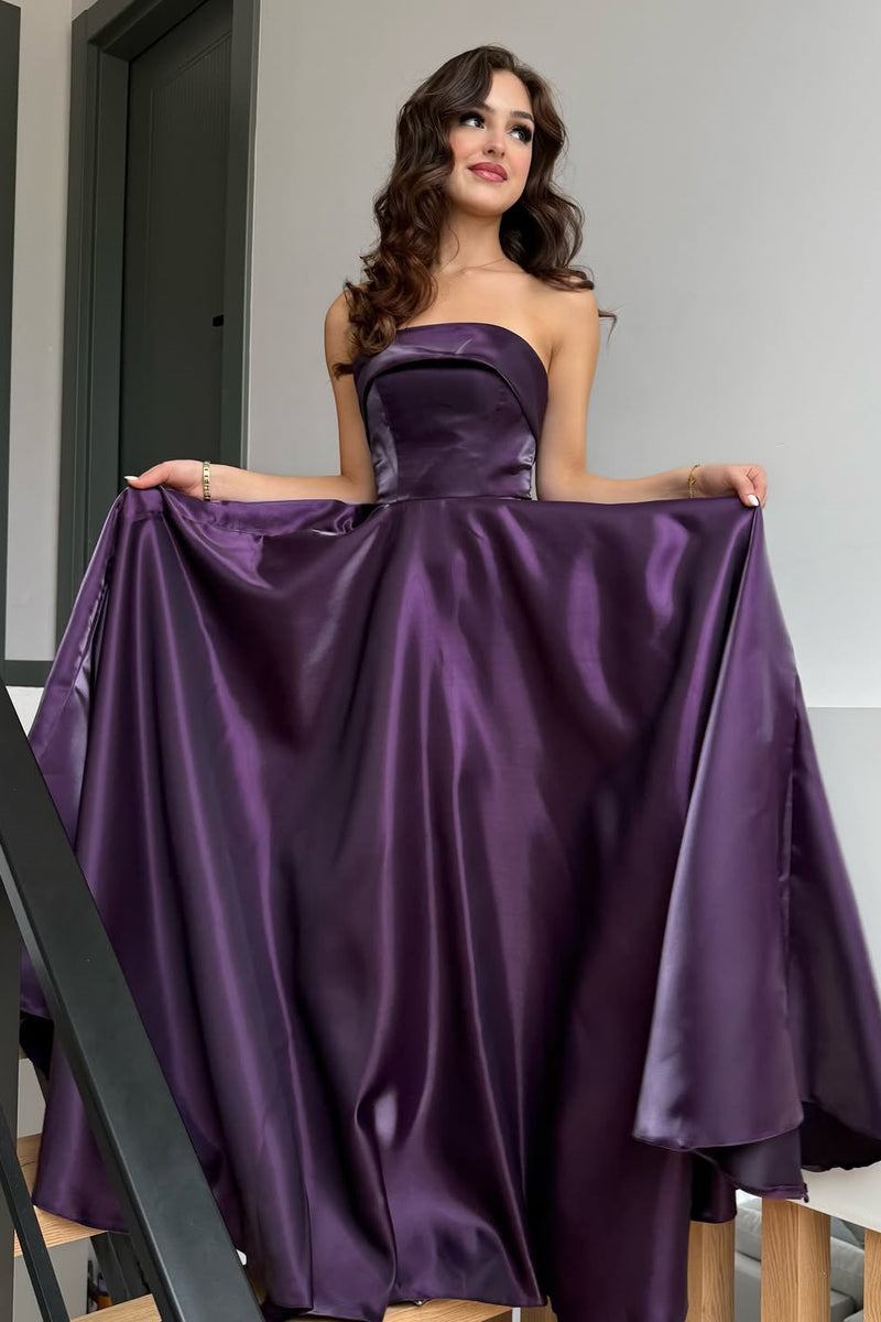 Glamorous Purple Strapless Sleeveless A-Line Prom Dresses Long Lace-Up Back With Pleats