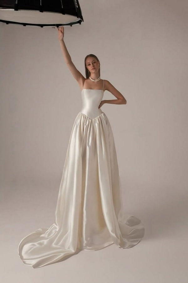 Elegant Spaghetti-Straps Sleeveless A-Line Prom Dresses Long With Pleats