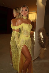 Charming Yellow One Shoulder Lace Mermaid Prom Dress Column High Split With Gloves