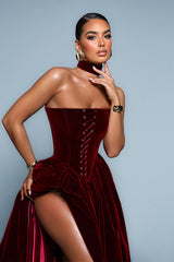 Glamorous Burgundy Strapless Sleeveless Velvet Prom Dresses A-Line High Split With Pleats