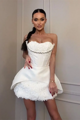 Romantic Strapless Sleeveless Satin Homecoming Dresses Mini With Gem