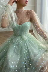 Dazzling High Collar long Sleeves Sweetheart Tulle Homecoming Dresses Mini With Pleats
