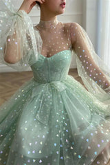 Dazzling High Collar long Sleeves Sweetheart Tulle Homecoming Dresses Mini With Pleats