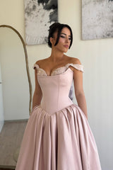 Romantic Dusty Pink Sweetheart Off The Shoulder Satin Prom Dresses A-Line With Beads Pleats