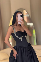 Elegant Black Sweetheart Straps Sleeveless Satin Prom Dresses A-Line Gem With Pleats