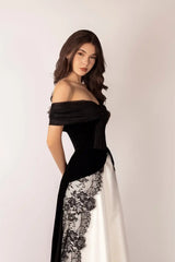 Timeless Black White Off The Shoulder Prom Dresses Floor Length With Pleats