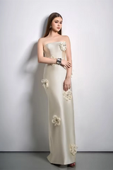 Glamorous Strapless Sleeveless Satin Prom Dresses Sheath With Zipper Flower