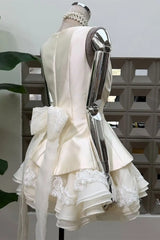 Pretty Straps Sleeveless Satin Lace Homecoming Dresses Mini With Pleats Zipper