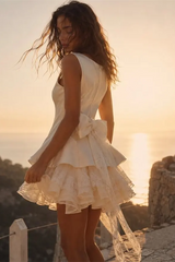 Pretty Straps Sleeveless Satin Lace Homecoming Dresses Mini With Pleats Zipper