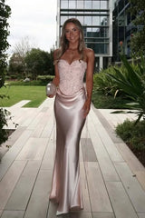 Graceful Dusty Pink Sweetheart Strapless Sleeveless Satin Prom Dresses Column With Lace-Up Back