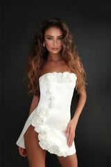Pretty White Strapless Sleeveless Satin Homecoming Dresses Mini With Flower