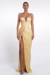 Elegant Sweetheart Strapless Sleeveless Mermaid Prom Dresses High Split With Pleats Zipper