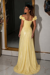 Romantic Yellow Off The Shoulder Prom Dresses High Split With Zipper Pleats