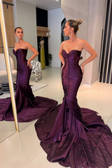 Luxurious Grape Sweetheart Strapless Sleeveless Mermaid Prom Dresses Sheath With Pleats