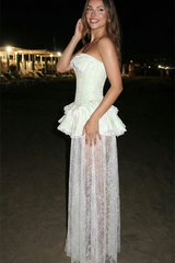 Glamorous Strapless Sleeveless Lace Prom Dresses Floor Length With Zipper Pleats