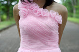 A-line One-shoulder Knee Length Tulle Handmade Flower Homecoming Dress-Ballbella