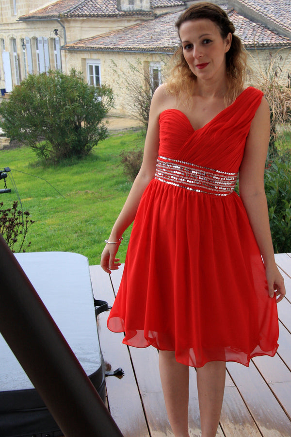 A-line One-shoulder Knee Length Tulle Spaghetti Homecoming Dress-Ballbella
