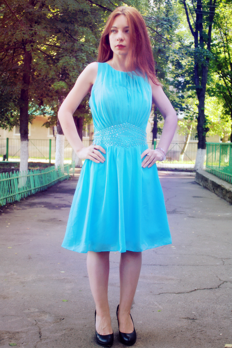 A-line Small Round Collar Knee Length Chiffon Beaded Prom Dress A-line Small Round Collar Knee Length Chiffon Beaded Prom Dress