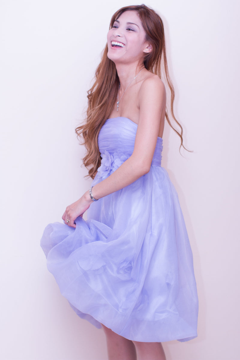 A-line Strapless Knee Length Tulle Flower Homecoming Dress A-line Strapless Knee Length Tulle Flower Homecoming Dress