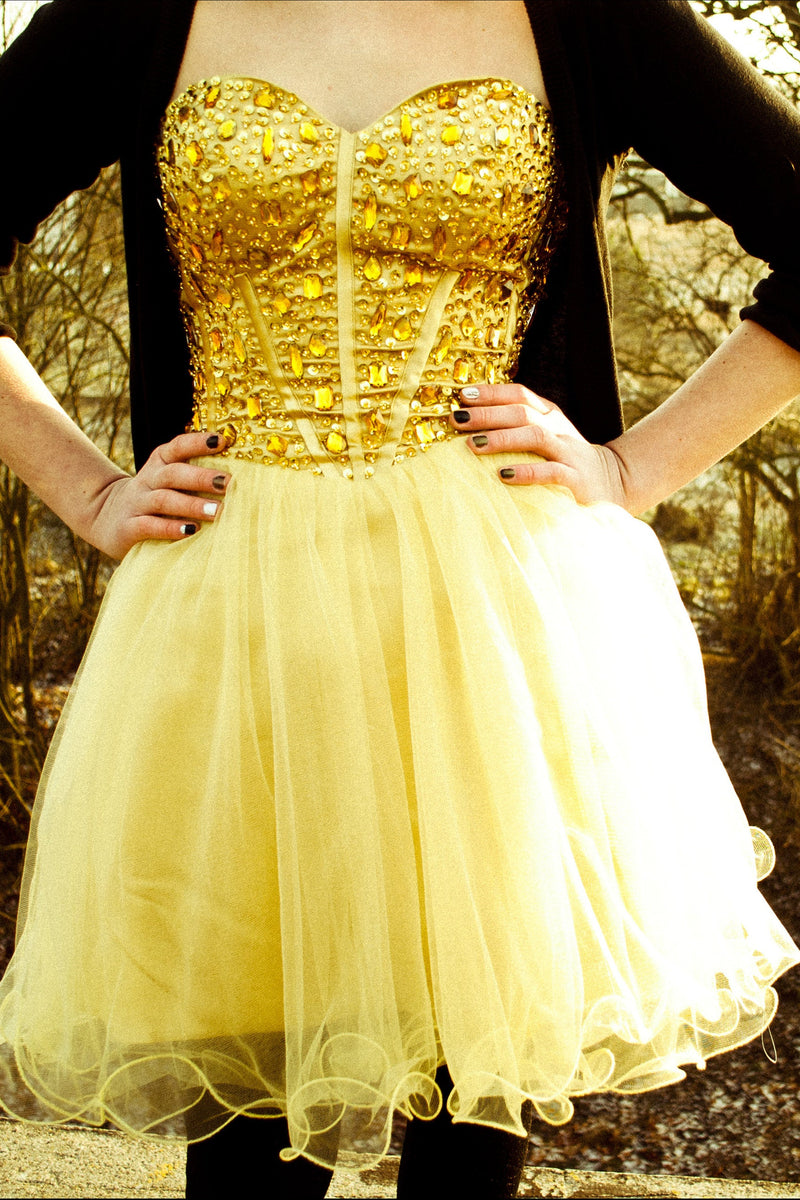 A-line Sweetheart Knee Length Tulle Rhinestone Homecoming Dress-Ballbella