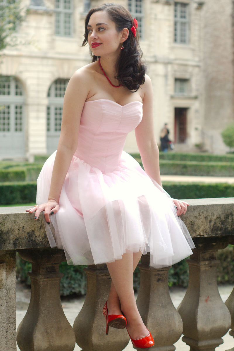 A-line Sweetheart Knee Length Tulle Sleeveless Prom Dress-Ballbella