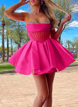 A-Line Sweetheart Short/Mini Satin Homecoming Dresses With Rhinestone-Ballbella