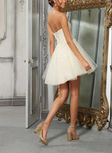 A-Line Sweetheart Sleeveless Short/Mini Tulle Homecoming Dresses With Appliques Lace-Ballbella