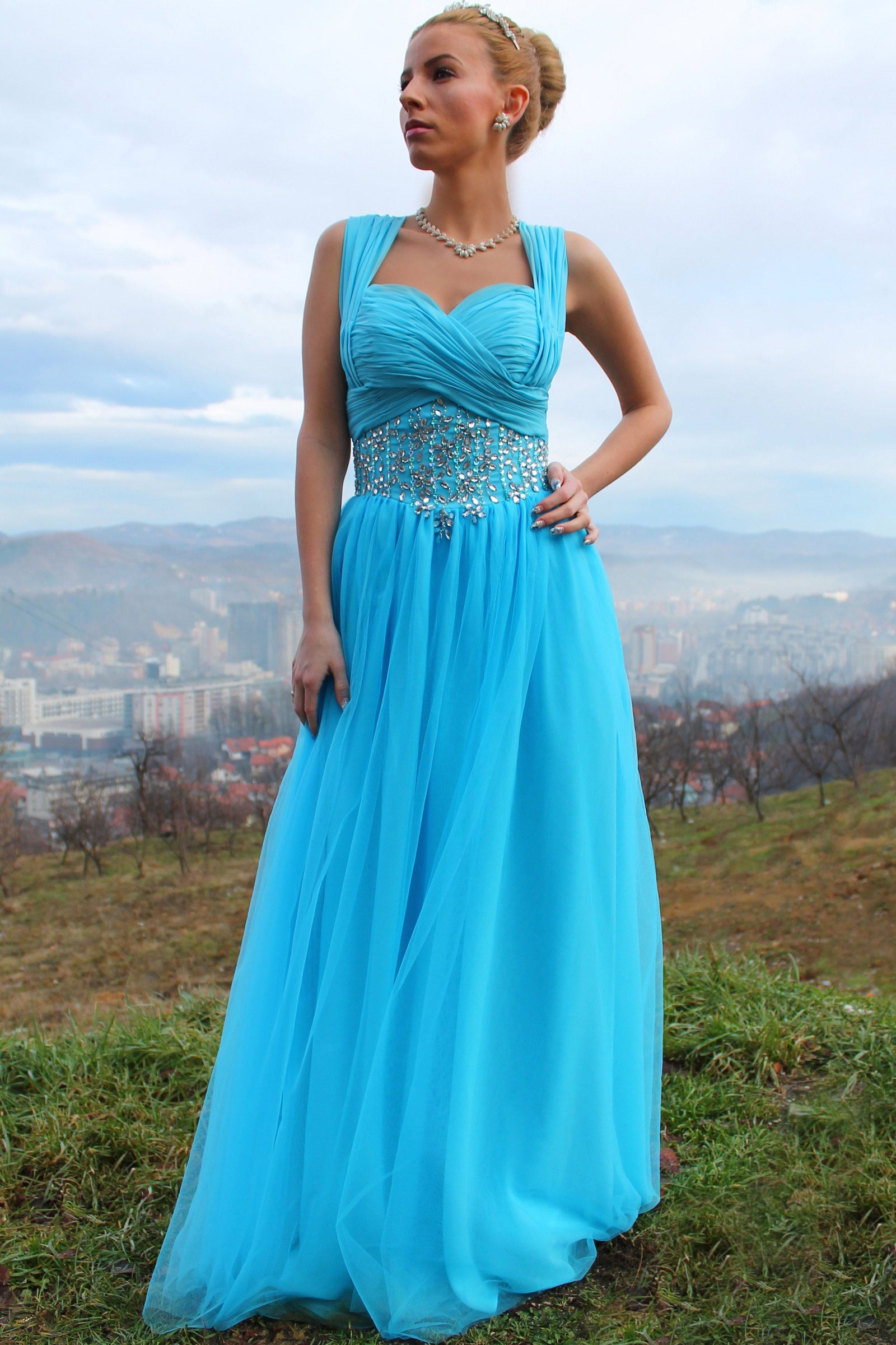 rhinestone chiffon dress A-line Sweetheart Wide Strap Floor Length Prom Yisikado Brisa Burgundy Shawl Length:Short sewn crystal beading and Atlas