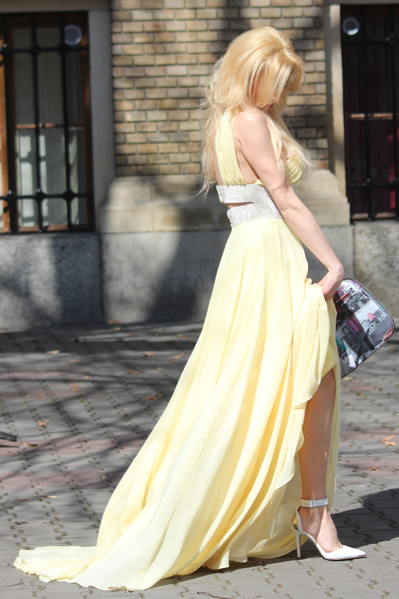 A-line Wide Strap V-neck Floor Length Chiffon Paillette Backless Prom Dress-Ballbella
