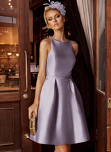 A-Line/Princess Scoop Neck Satin Sleeveless Knee-Length Homecoming Dresses With Pockets-Ballbella