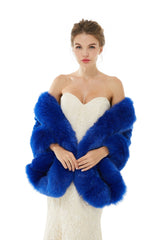 Abigail - Winter Faux Fur Wedding Wrap-Ballbella