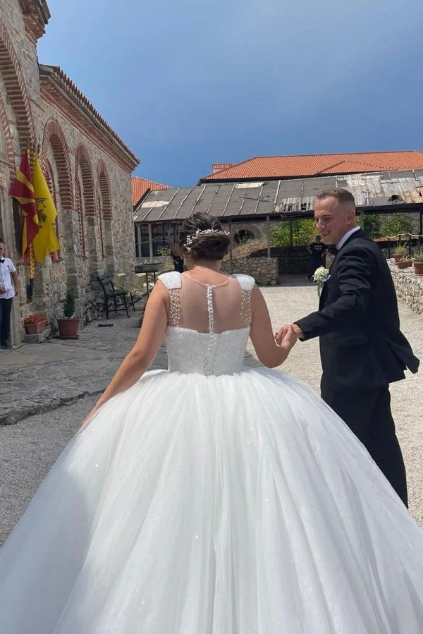Amazing Princess Long Long Sequined Sleeveless Wedding Dresses Online-Ballbella