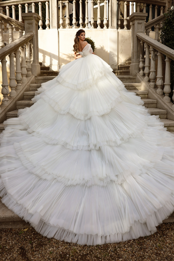 Ball Gown Off-the-shoulder Sweetheart Floor-length Sleeveless Backless multiple layers Wedding Dress-Ballbella