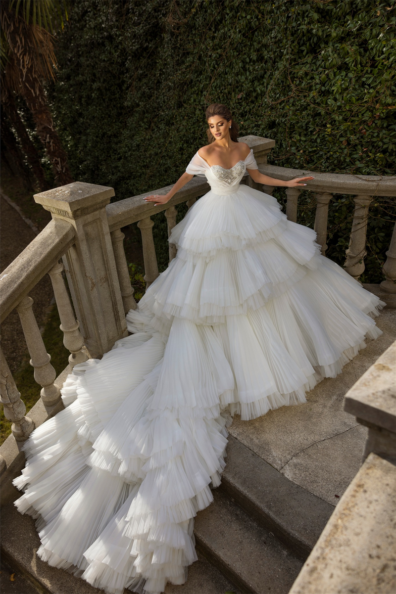 Ball Gown Off-the-shoulder Sweetheart Floor-length Sleeveless Backless multiple layers Wedding Dress-Ballbella